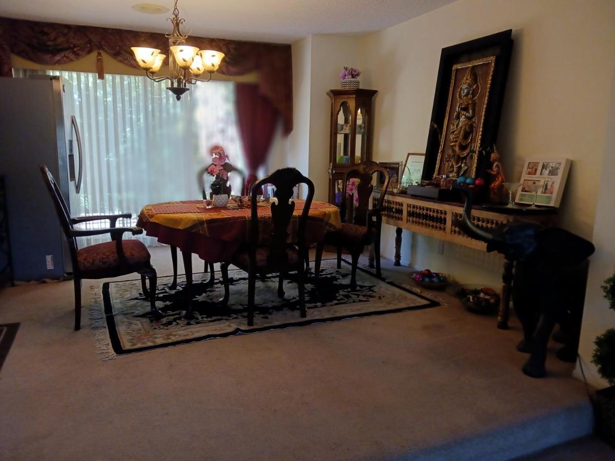 Bed And Breakfast In Hollywood Hills Los Angeles Exterior photo