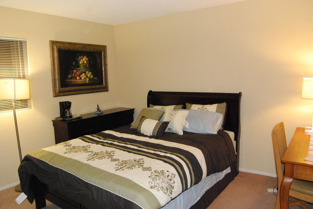 Bed And Breakfast In Hollywood Hills Los Angeles Exterior photo