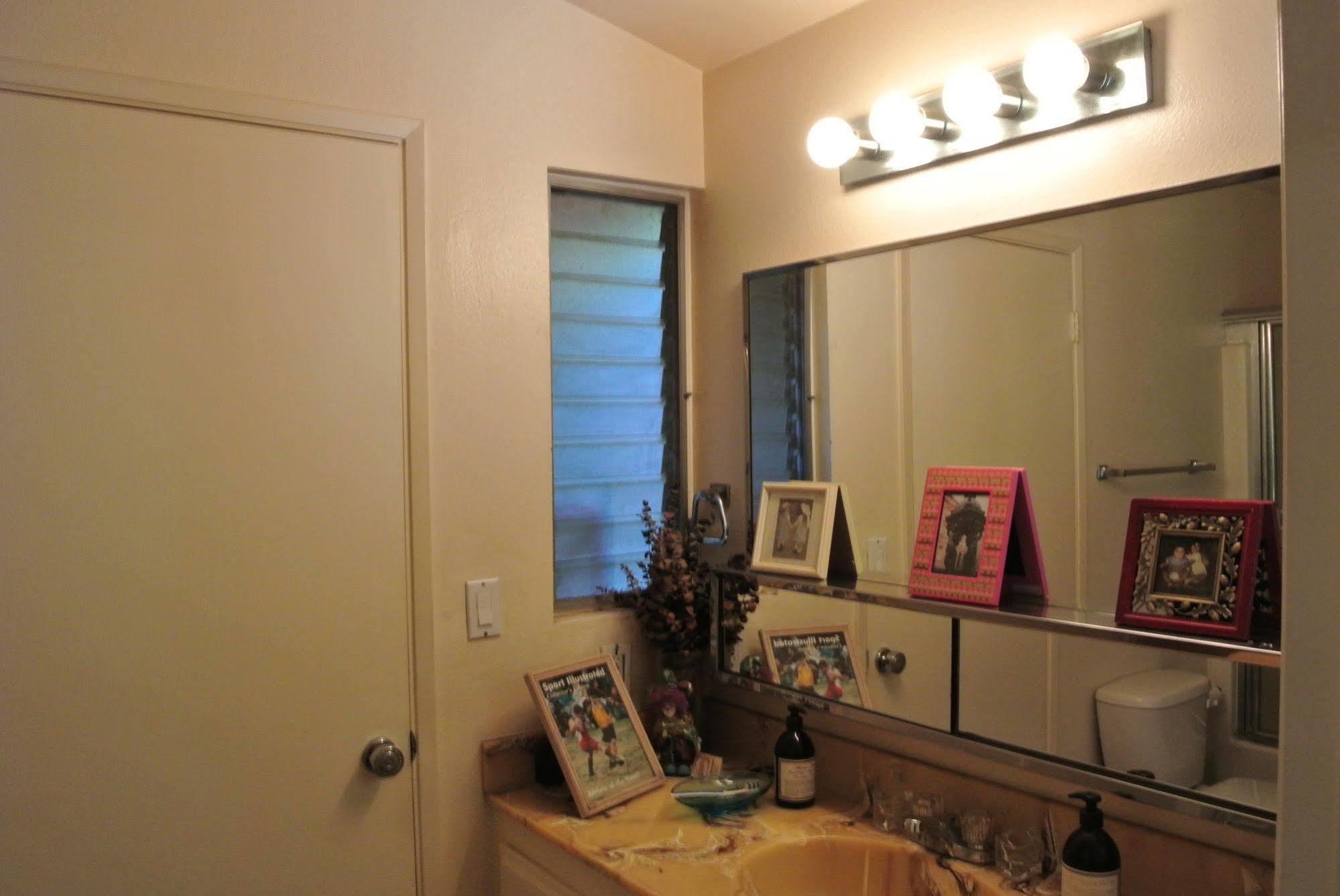 Bed And Breakfast In Hollywood Hills Los Angeles Exterior photo